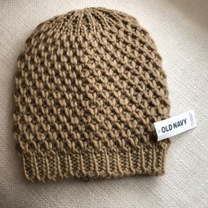 Old Navy hat